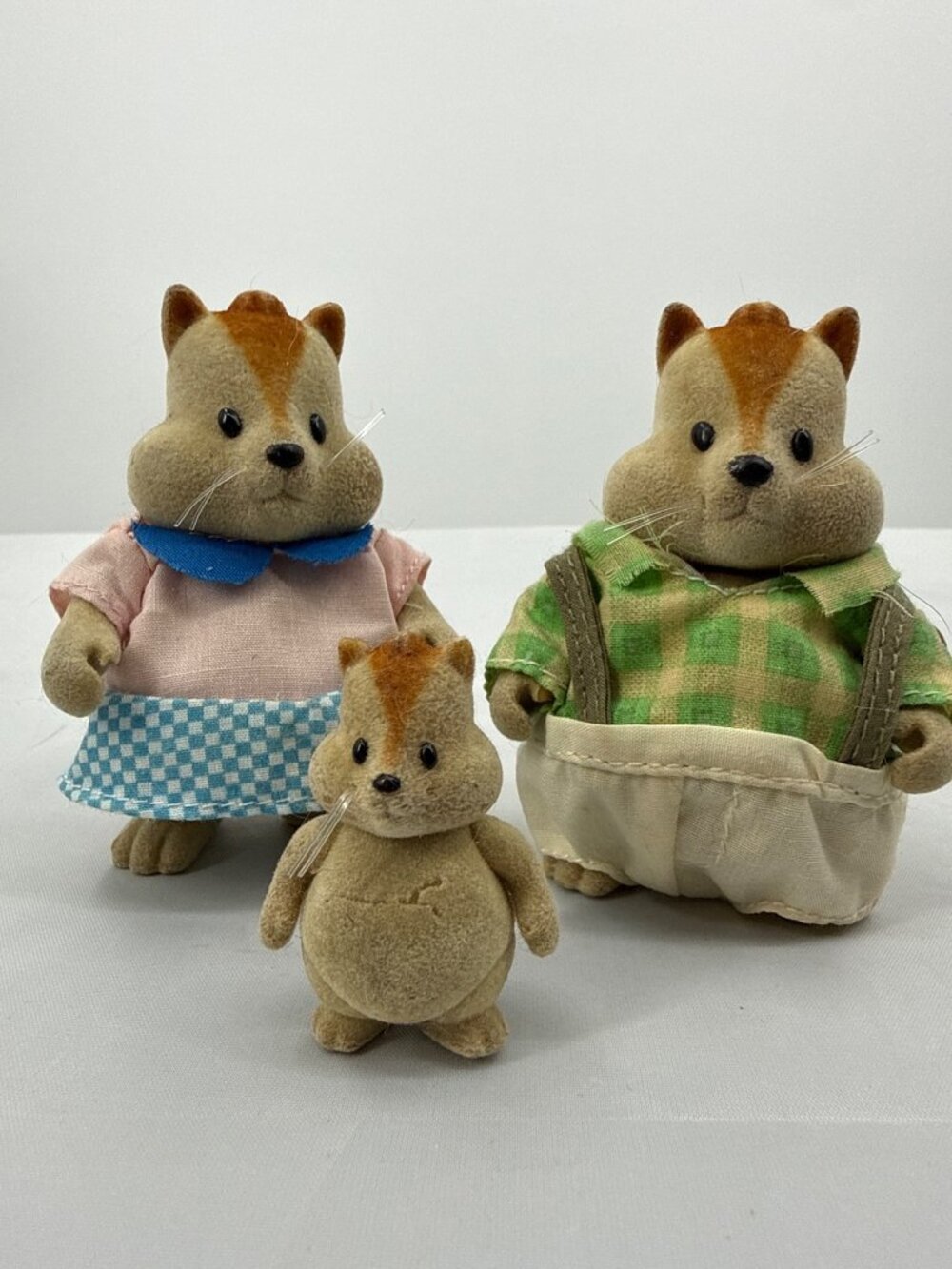 Li'l Woodzeez Scamperscoots Chipmunk Family Lot 3 Figures